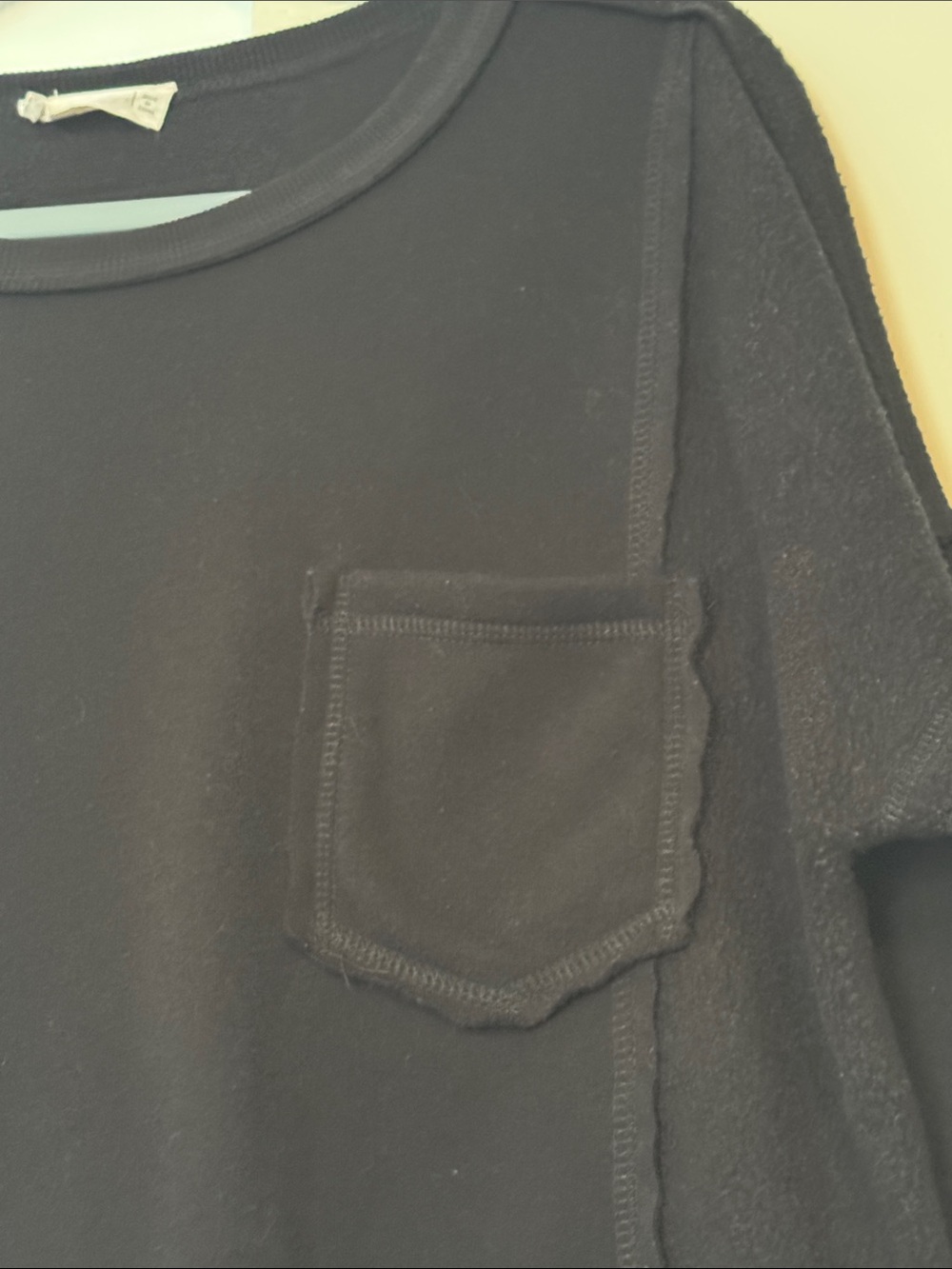 Black Fleece Crewneck Pocket Sweatshirt - Picture 4 of 7